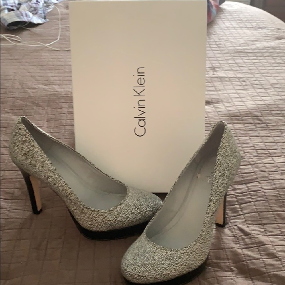 like New Calvin Klein Heels